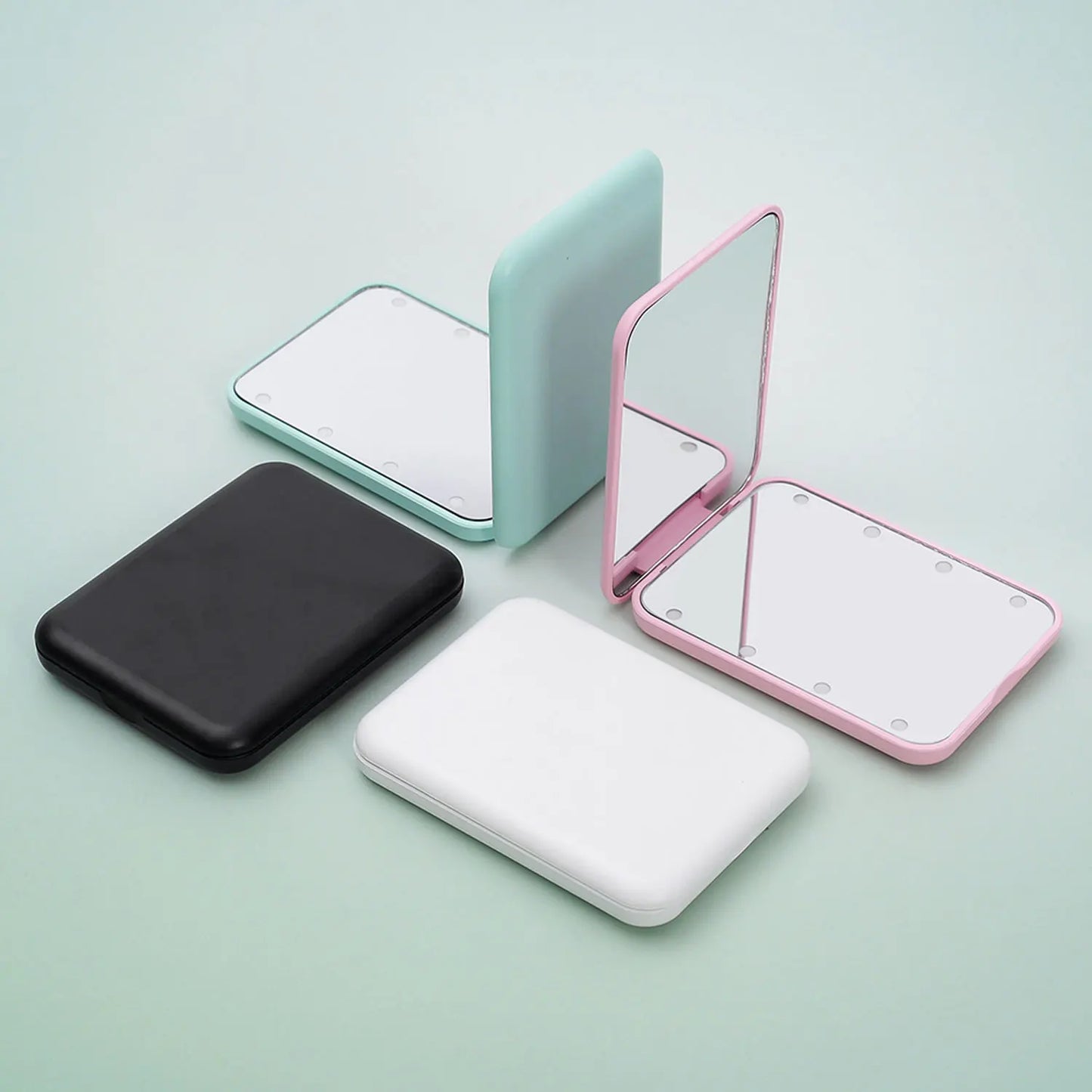 GlowMirror™ Mini – Faltbarer LED-Schminkspiegel mit 1-fach & 2-fach Vergrößerung